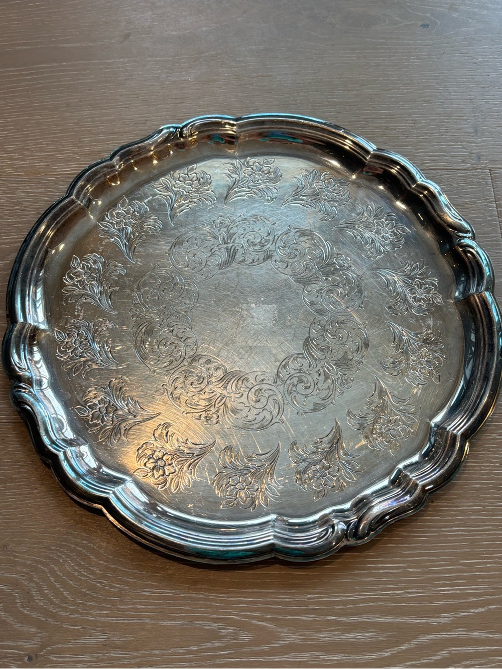 Ornate Silver-Plated Serving Tray - Elegant Floral Design